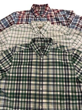 Old Navy Mens Short Sleeve Plaid
Button Down Shirts Lot of 3 
Size Large